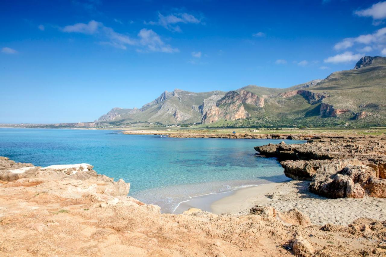 Perla Di Mare Appartamenti Castelluzzo Luaran gambar